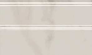 Гран Пале Плинтус белый FMB009 15х25